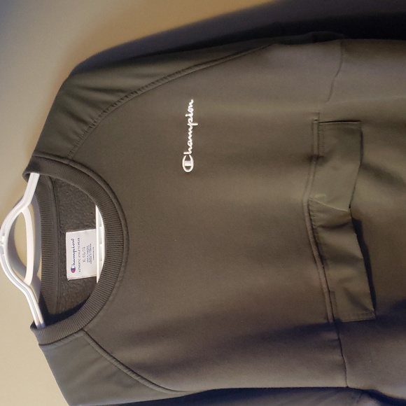 NWOT champion crew neck - Picture 4 of 4